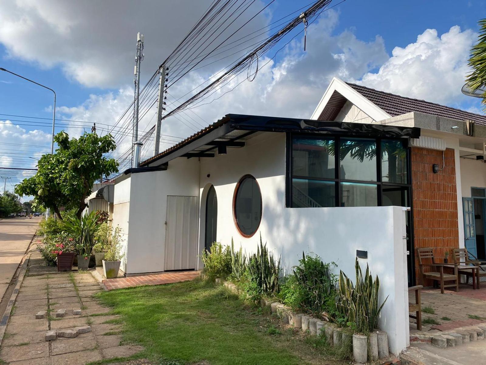 B2 Hotel Savannakhet Dış mekan fotoğraf