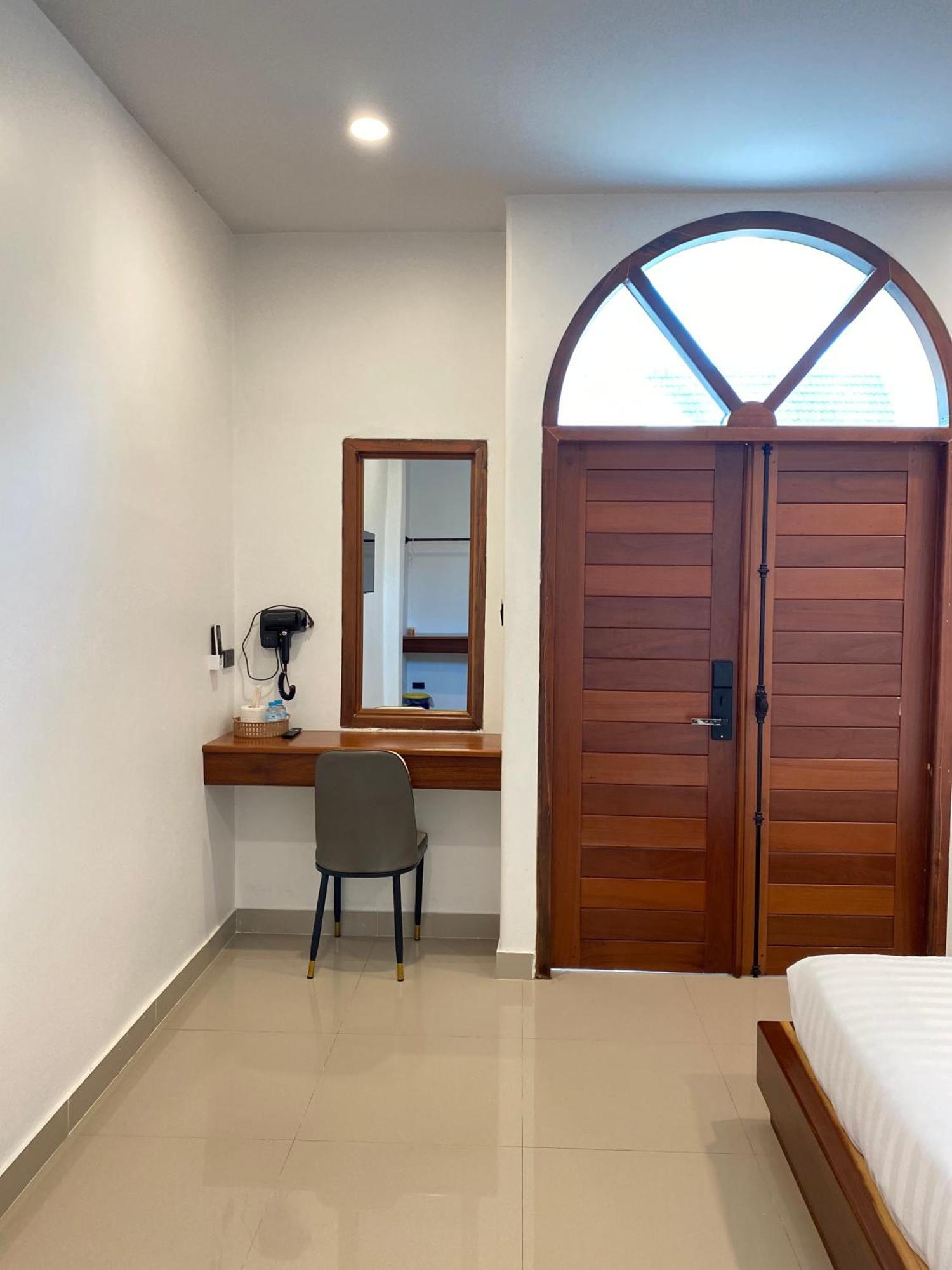 B2 Hotel Savannakhet Dış mekan fotoğraf
